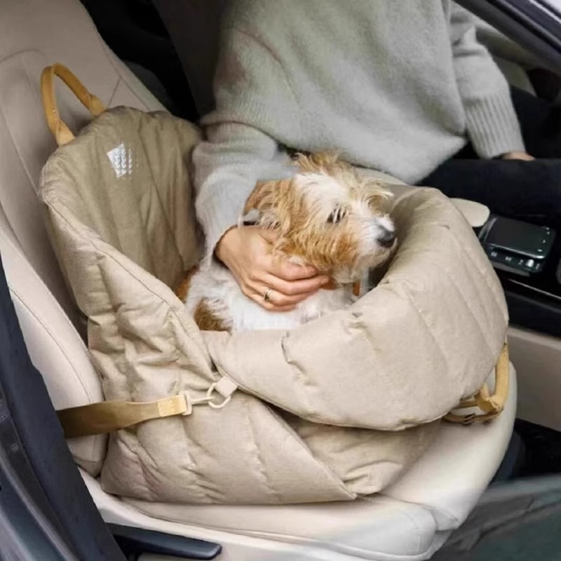 Travel Accessories Dog - حقيبة حمل للكلاب والقطط، مقعد سيارة