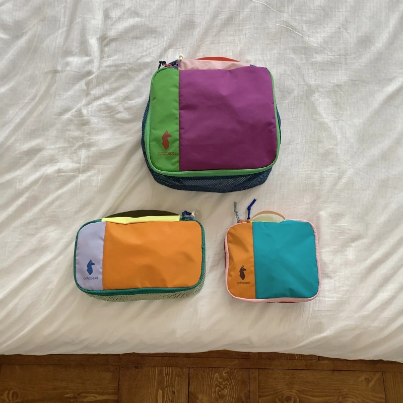 حقيبة مستلزمات السفر متعددة ال - مراجعة Travel Accessories Gift Set وسعره